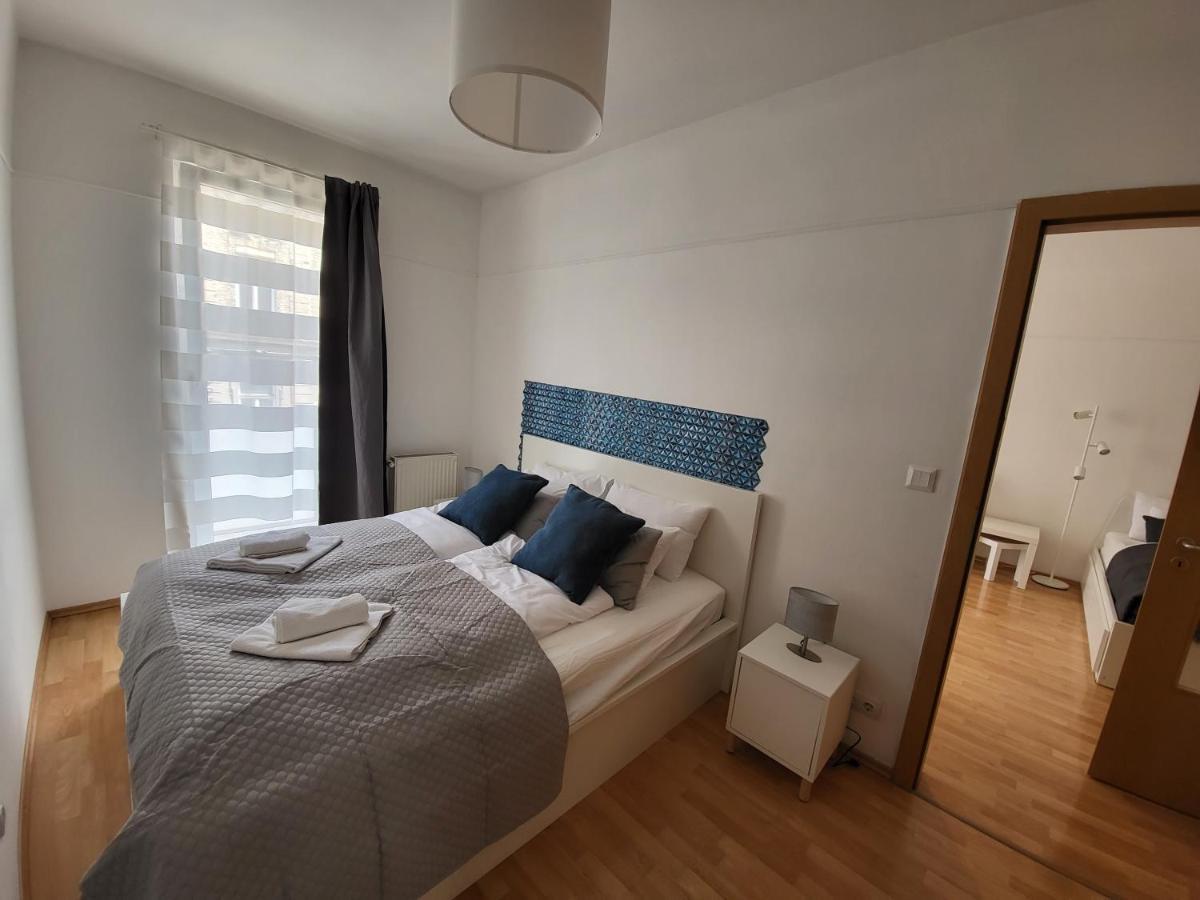Hi Downtown Apartment A513 บูดาเปสต์ ภายนอก รูปภาพ